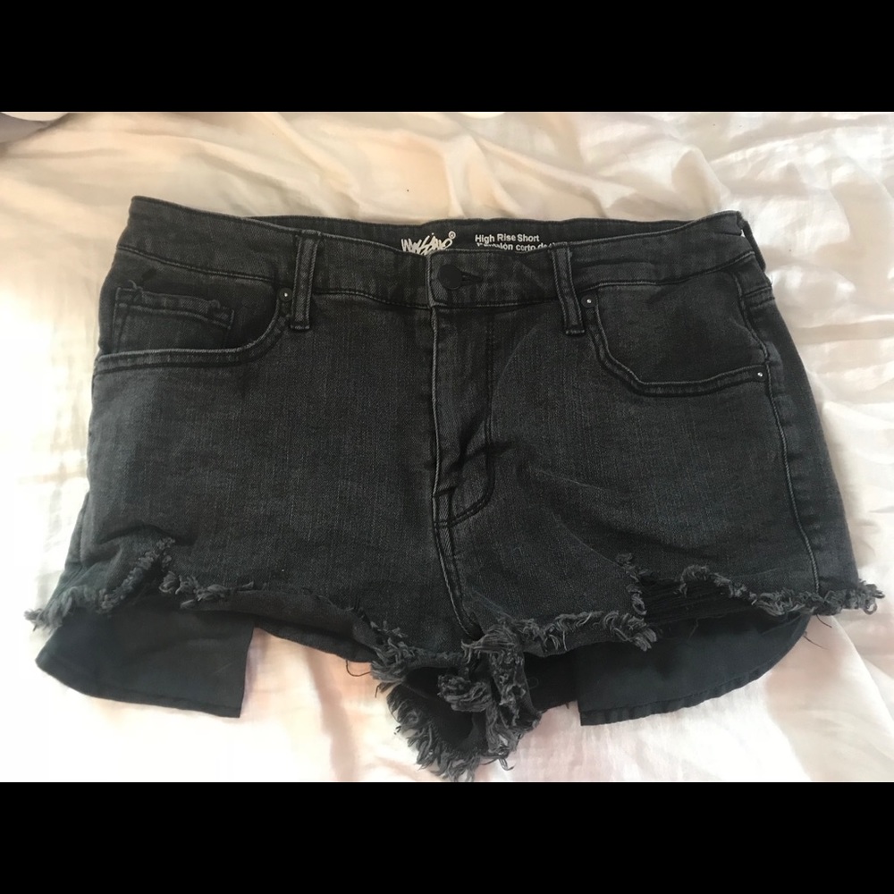 Black jean shorts
